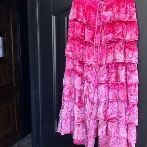 A Rare Bird Velvet Ruffle Pant One Size